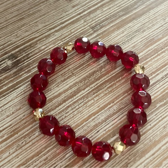 Cherry On Top Bead Bracelet - Picture 2 of 5